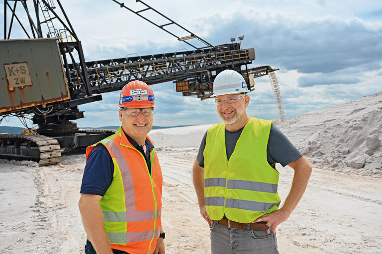 Betriebsräte André Bahn (l.) und Stefan Böck des Kalibergbauunternehmens K+S